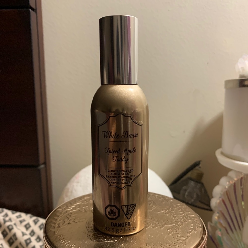 Bath & Body works room fragranceSpiced apple Toddy
